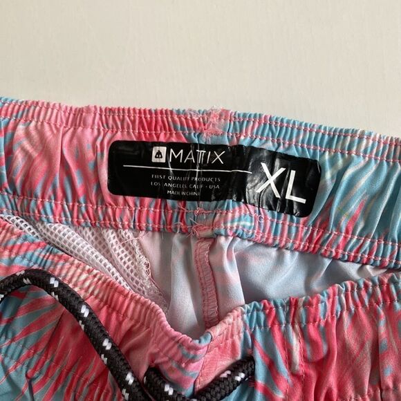 Matix XL Performance Hybrid Shorts - Picture 10 of 16